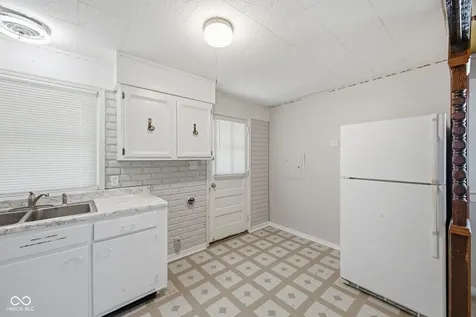 8141 Patton Drive Lawrence IN 46226