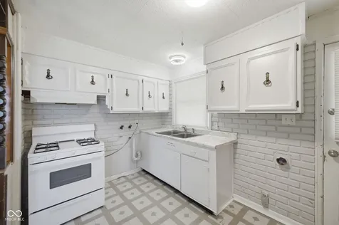 8141 Patton Drive Lawrence IN 46226