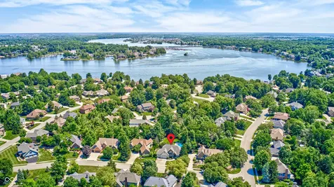 9133 Bluestone Circle Indianapolis IN 46236