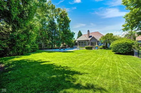 9133 Bluestone Circle Indianapolis IN 46236