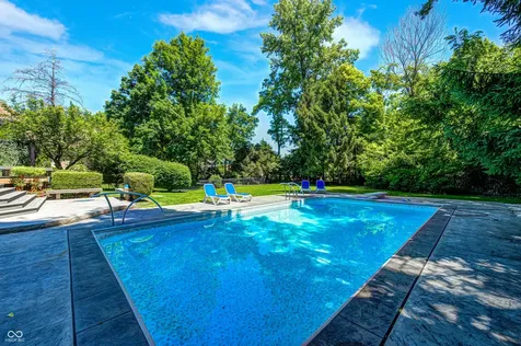 9133 Bluestone Circle Indianapolis IN 46236