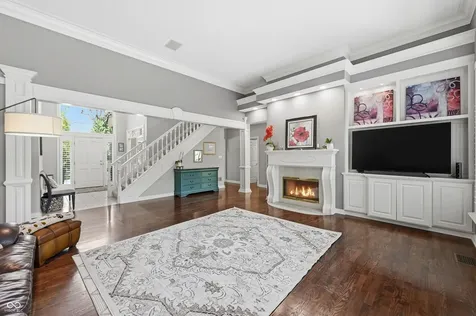 9133 Bluestone Circle Indianapolis IN 46236