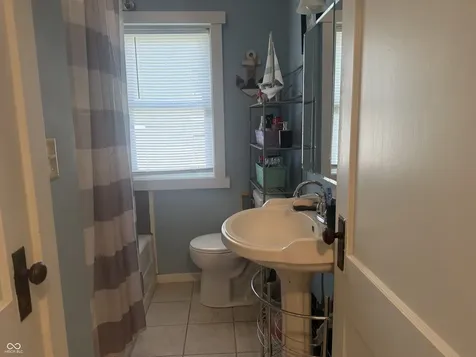 1444 Walnut Street New Castle IN 47362