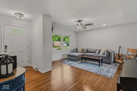 3375 Carolina Street Columbus IN 47203
