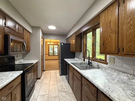 649 Elm Drive Plainfield IN 46168