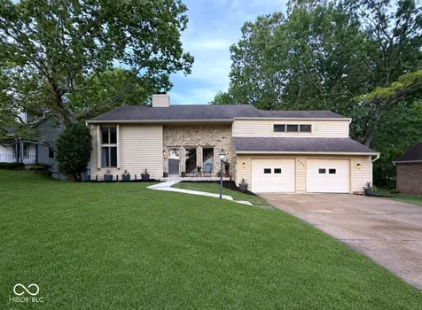 649 Elm Drive Plainfield IN 46168