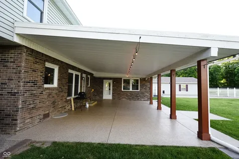 519 Woodland East Drive Greenfield IN 46140