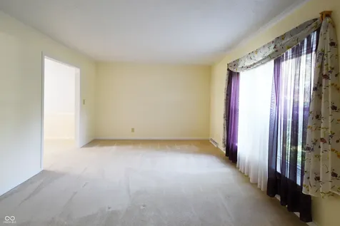 519 Woodland East Drive Greenfield IN 46140