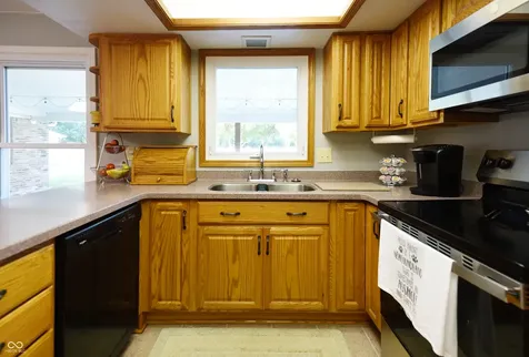 519 Woodland East Drive Greenfield IN 46140