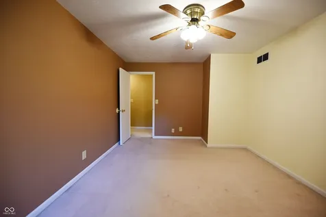 519 Woodland East Drive Greenfield IN 46140