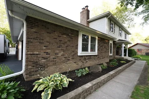 519 Woodland East Drive Greenfield IN 46140
