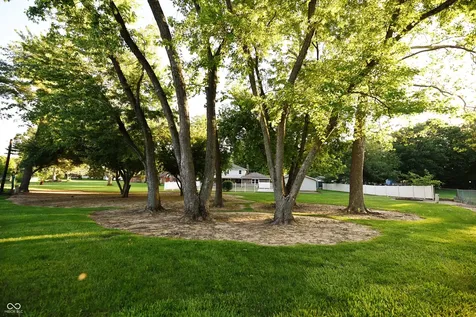 519 Woodland East Drive Greenfield IN 46140