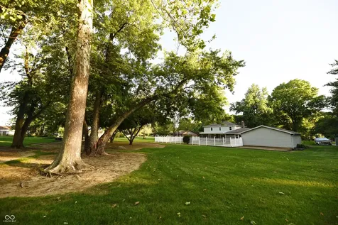 519 Woodland East Drive Greenfield IN 46140