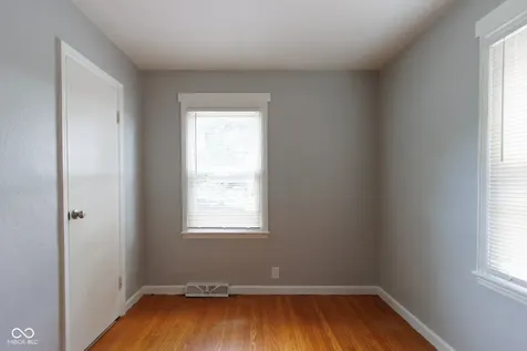 4430 N Longworth Avenue Indianapolis IN 46226