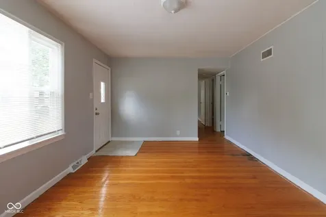 4430 N Longworth Avenue Indianapolis IN 46226