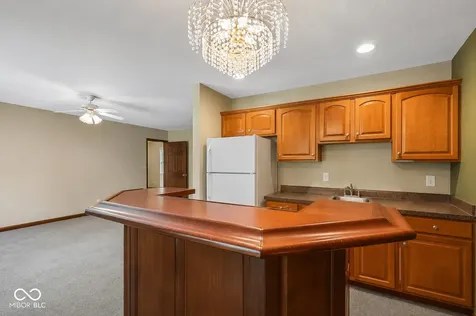 7487 W 500 N Mccordsville IN 46055
