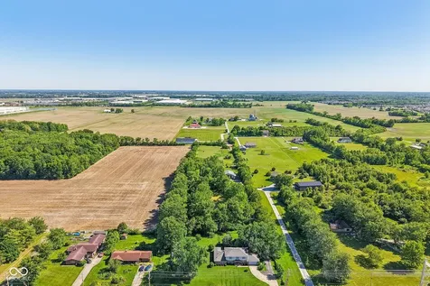 7487 W 500 N Mccordsville IN 46055