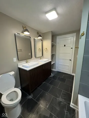 3136 E Edgewood Avenue Indianapolis IN 46227