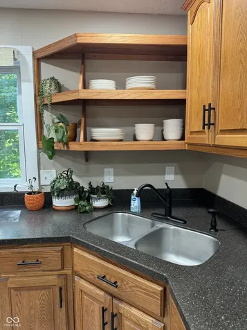 3136 E Edgewood Avenue Indianapolis IN 46227