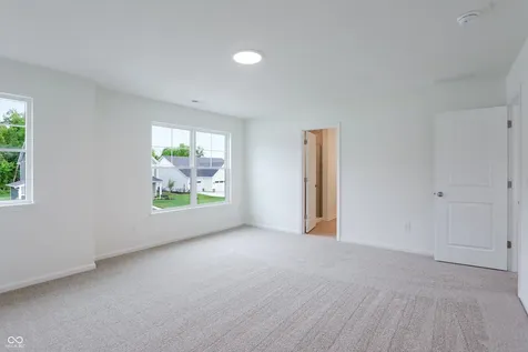 8641 Meadowlands Court Plainfield IN 46168