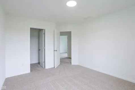 8641 Meadowlands Court Plainfield IN 46168