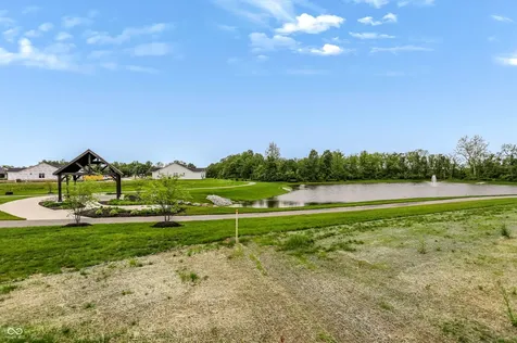 8641 Meadowlands Court Plainfield IN 46168