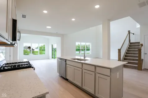 8641 Meadowlands Court Plainfield IN 46168