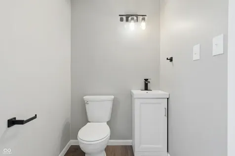 6333 E 56th Street Indianapolis IN 46226