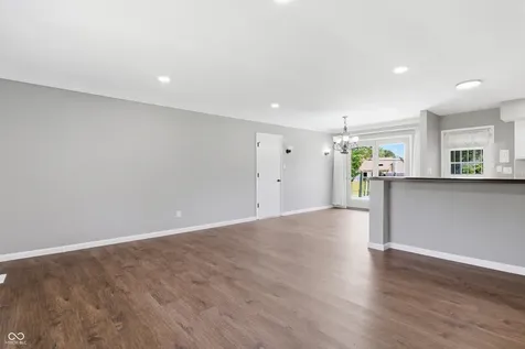 6333 E 56th Street Indianapolis IN 46226
