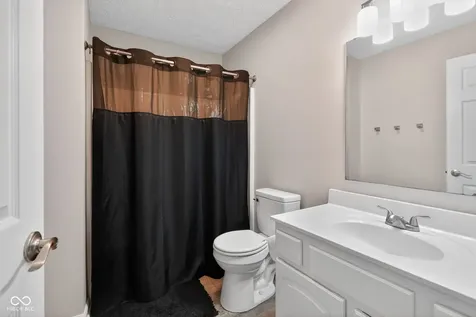 7307 Ponderosa Pines Place Indianapolis IN 46239