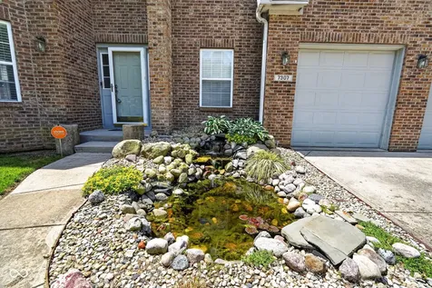 7307 Ponderosa Pines Place Indianapolis IN 46239