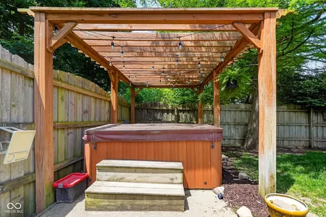7307 Ponderosa Pines Place Indianapolis IN 46239