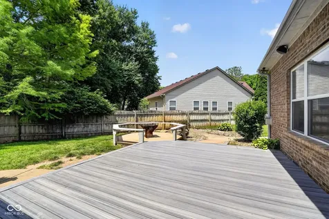 7307 Ponderosa Pines Place Indianapolis IN 46239