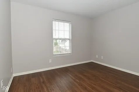 647 Hickory Pine Drive New Whiteland IN 46184