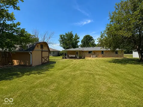 8 S Scatterfield Road Anderson IN 46012