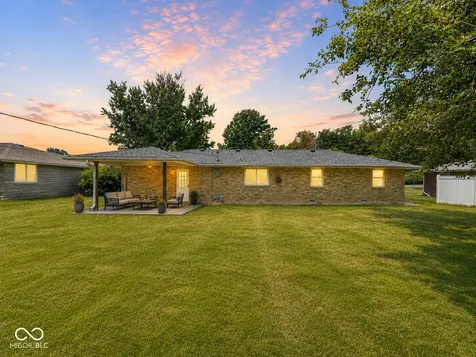 8 S Scatterfield Road Anderson IN 46012