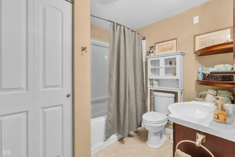 13133 Cresswell Place Fishers IN 46037