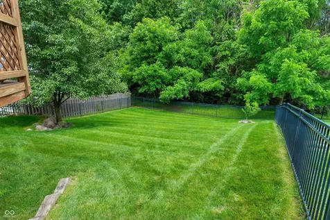 13133 Cresswell Place Fishers IN 46037