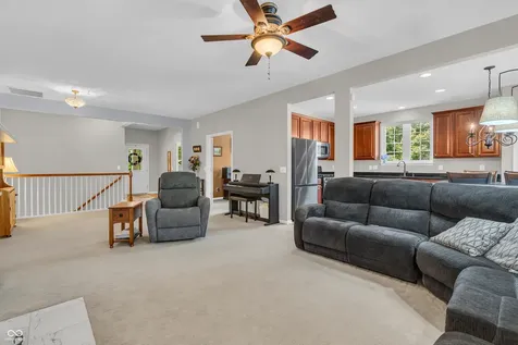 13133 Cresswell Place Fishers IN 46037