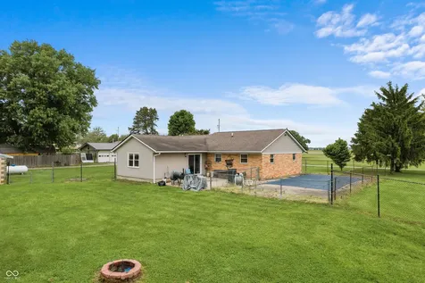 3465 W Smithland Freedom Street Shelbyville IN 46176