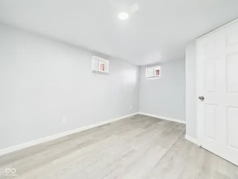 1403 W 3rd Street Anderson IN 46016