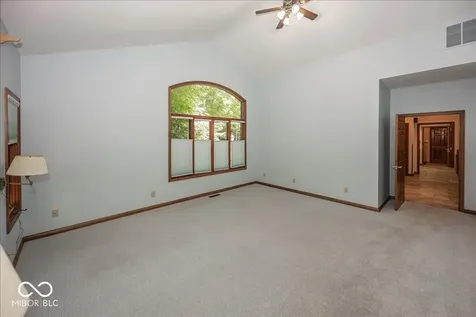 1663 Walnut Trace Greenfield IN 46140