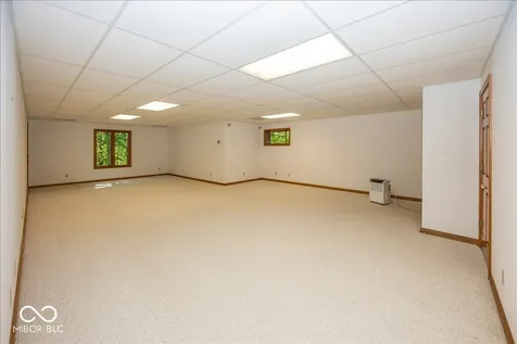 1663 Walnut Trace Greenfield IN 46140