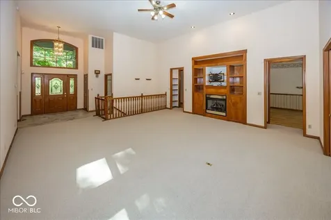 1663 Walnut Trace Greenfield IN 46140
