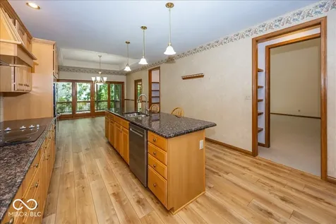 1663 Walnut Trace Greenfield IN 46140