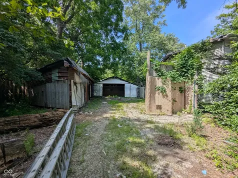 1808 E 68th Street Indianapolis IN 46220