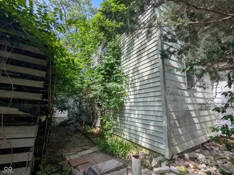 1808 E 68th Street Indianapolis IN 46220
