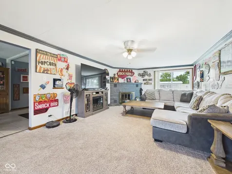 708 W Monroe Street Alexandria IN 46001