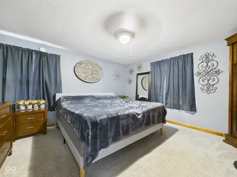 708 W Monroe Street Alexandria IN 46001
