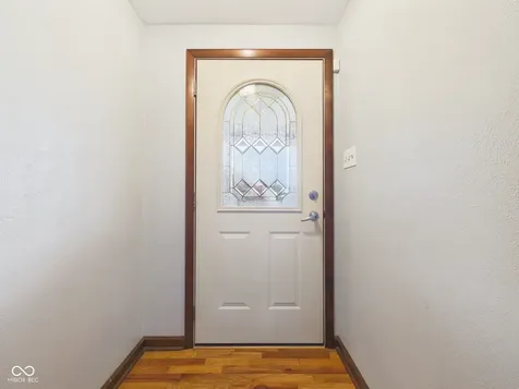 708 W Monroe Street Alexandria IN 46001